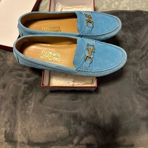 Women’s Salvatore Ferragamo size 10/40 blue suede loafers. Worn